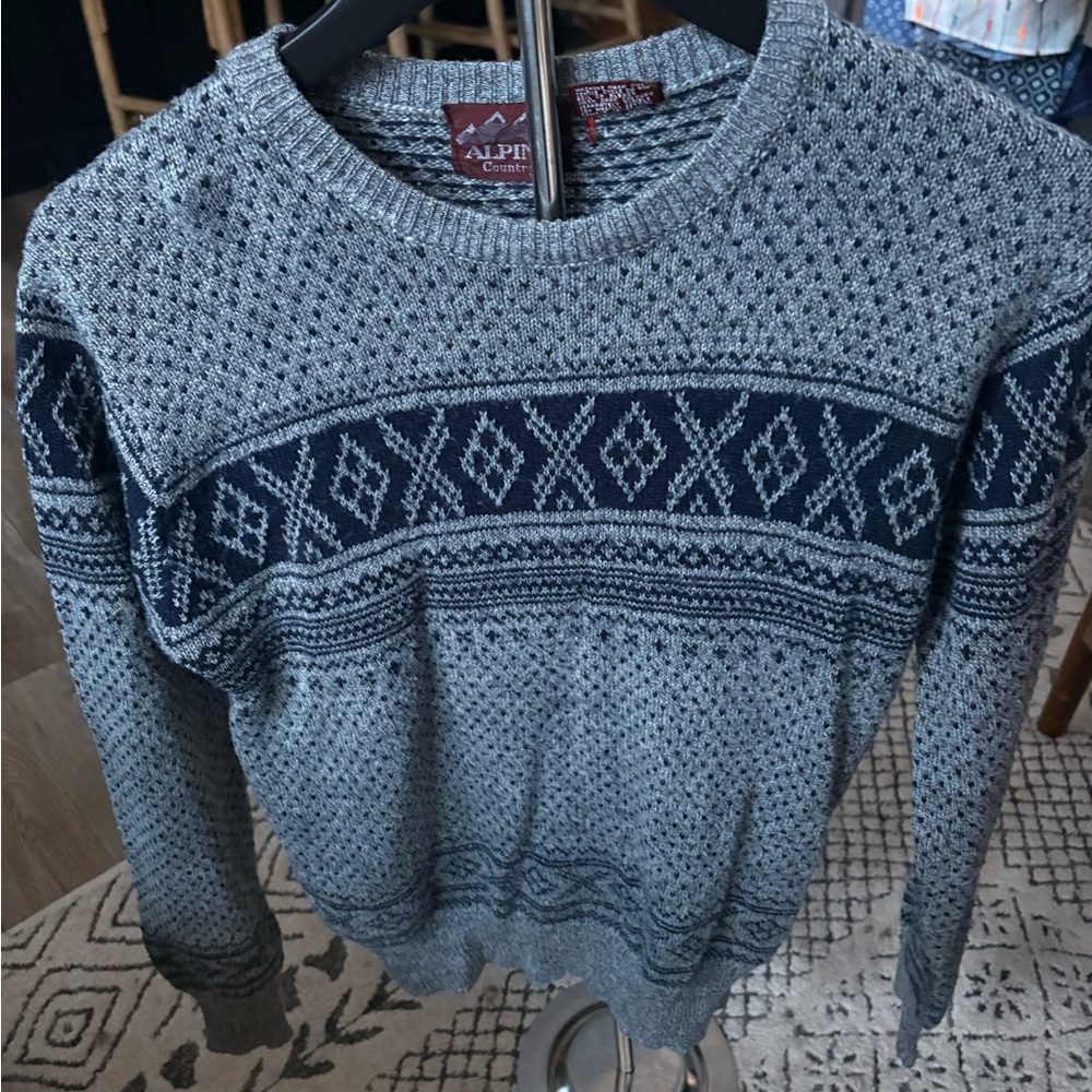 Vintage Alpine Country Fair Isle Ramie Charcoal Navy Geometric Women's Sweater